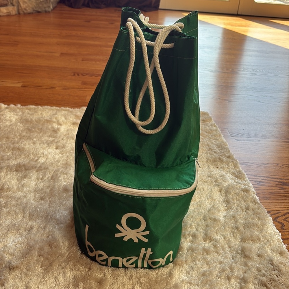 United Colors of Benetton Green Nylon Duffle Bag 1980s Iconic Collectible - Picture 8 of 12